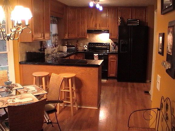 Breakfast to Kitchen