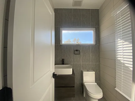 Rented by Highline Residential | media 6