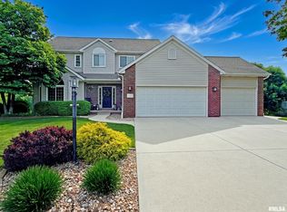 5209 N Rothmere Dr, Peoria, IL 61615
