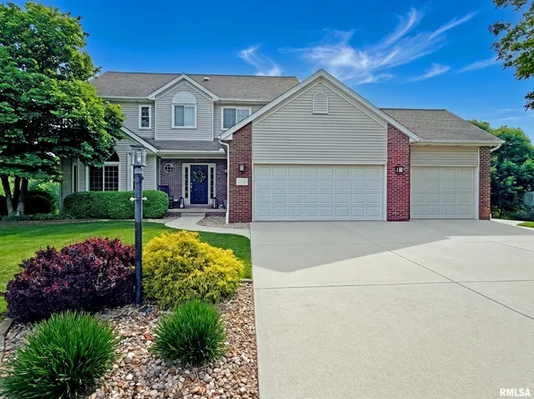 5209 N Rothmere Dr, Peoria, IL 61615