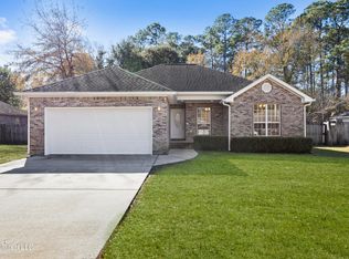 1301 Oak St, Ocean Springs, MS 39564