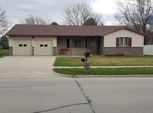1415 Claycomb Rd, Wayne, NE 68787