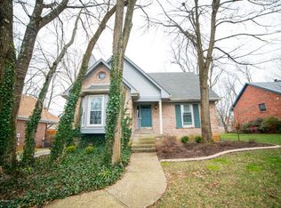 12500 Ledges Dr, Middletown, KY 40243