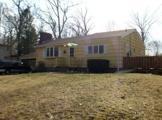 39 Richard Rd, Gales Ferry, CT 06335