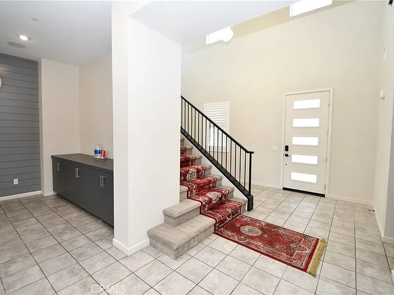 15743 Butterfly Dr — Photo 2