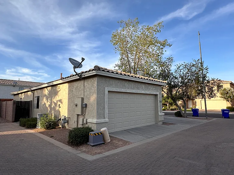 6420 S Nash Way — Photo 3