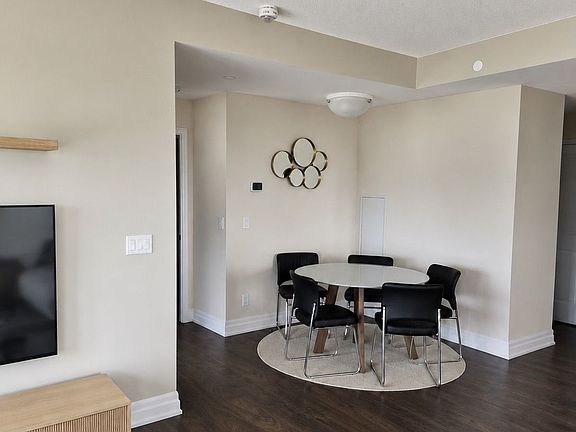 5th image of 10 Rouge Valley Dr NW #1216A