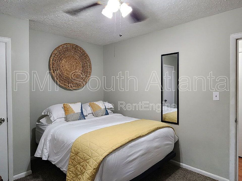 1st image of 150 Timberland Trl Room 3