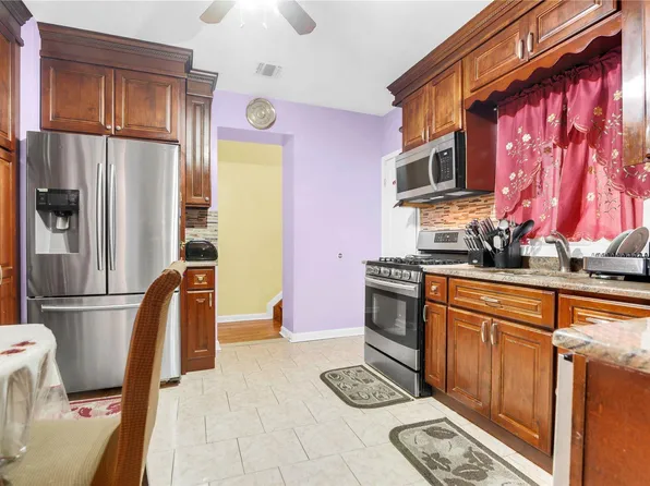 104-09 164th Street, Jamaica, NY 11433