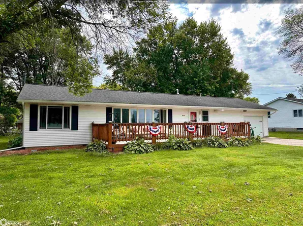 305 E 6th St, Kanawha, IA 50447