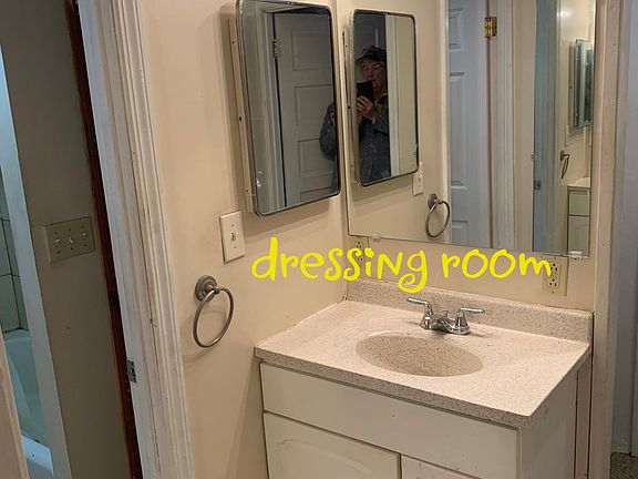 dressing room