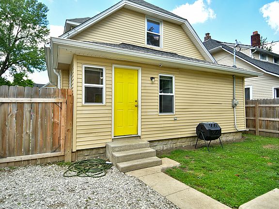 4th image of 811 N Parker Ave
