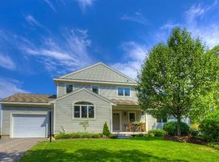 9 Aspen Rd #9, Buzzards Bay, MA 02532