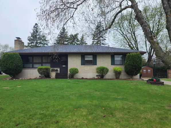 3141 Hampshire Ave N, Crystal, MN 55427