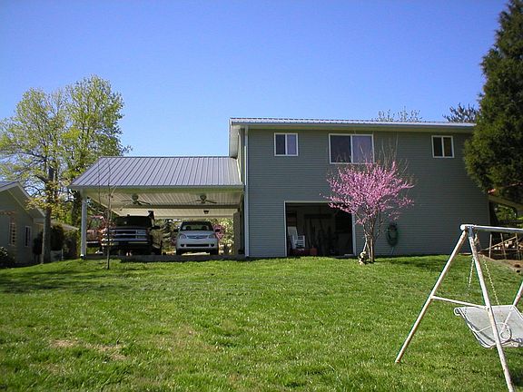 carport/workshop/apt