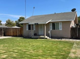 715 E Laurel Ave, Visalia, CA 93292