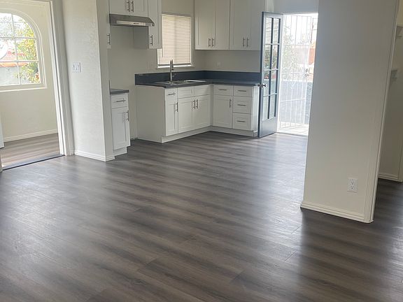 3rd image of 1310 N Marine Ave #1/2