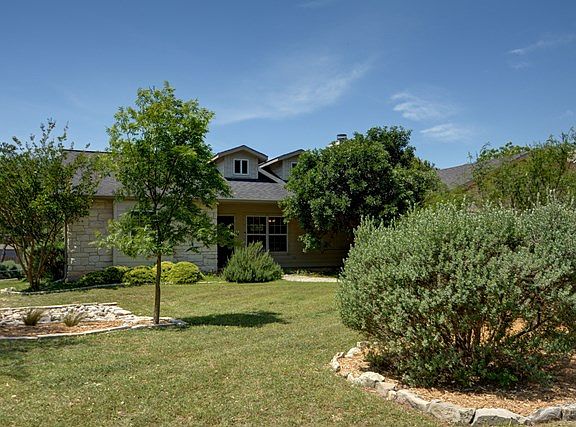 5th image of 206 Oakview Ln W