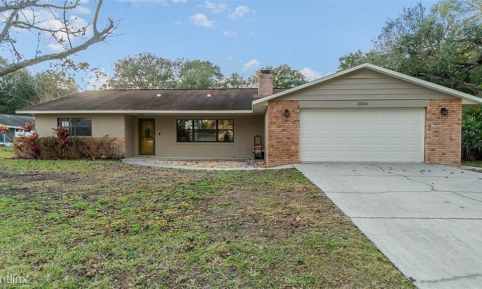 1st image of 35216 Silver Oak Dr