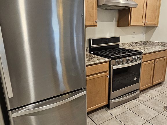 4th image of 8763 E Pebble Stone Ln
