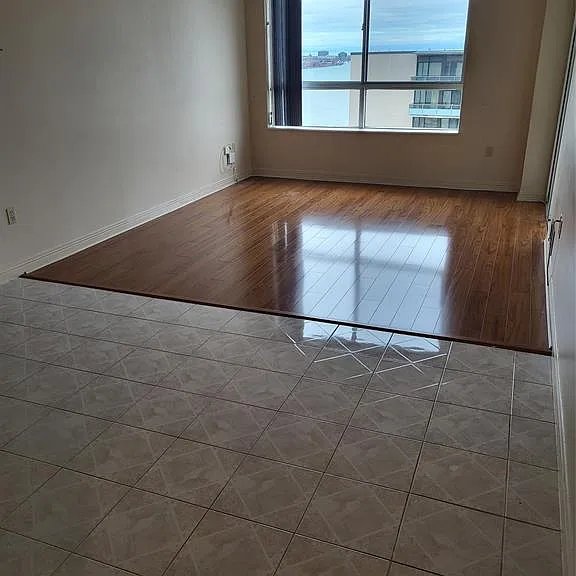 75 Riverside Dr E #1707 — Photo 12