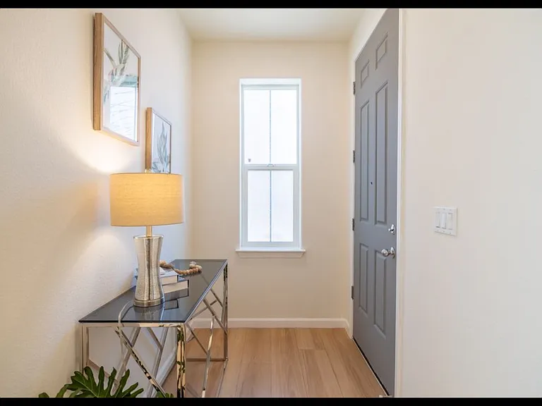 1642 Welford Cir — Photo 10