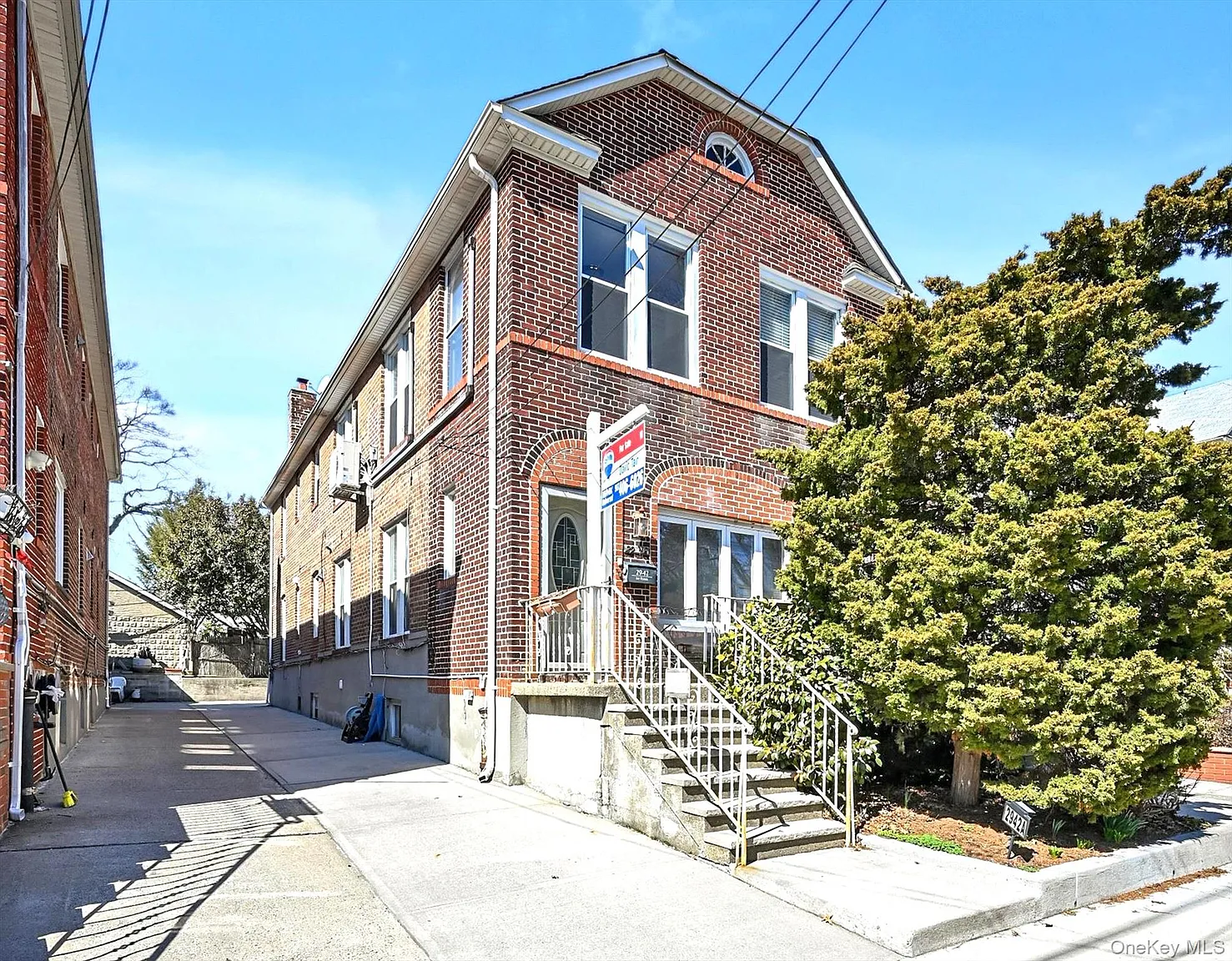 29-42 164th Street photo 1