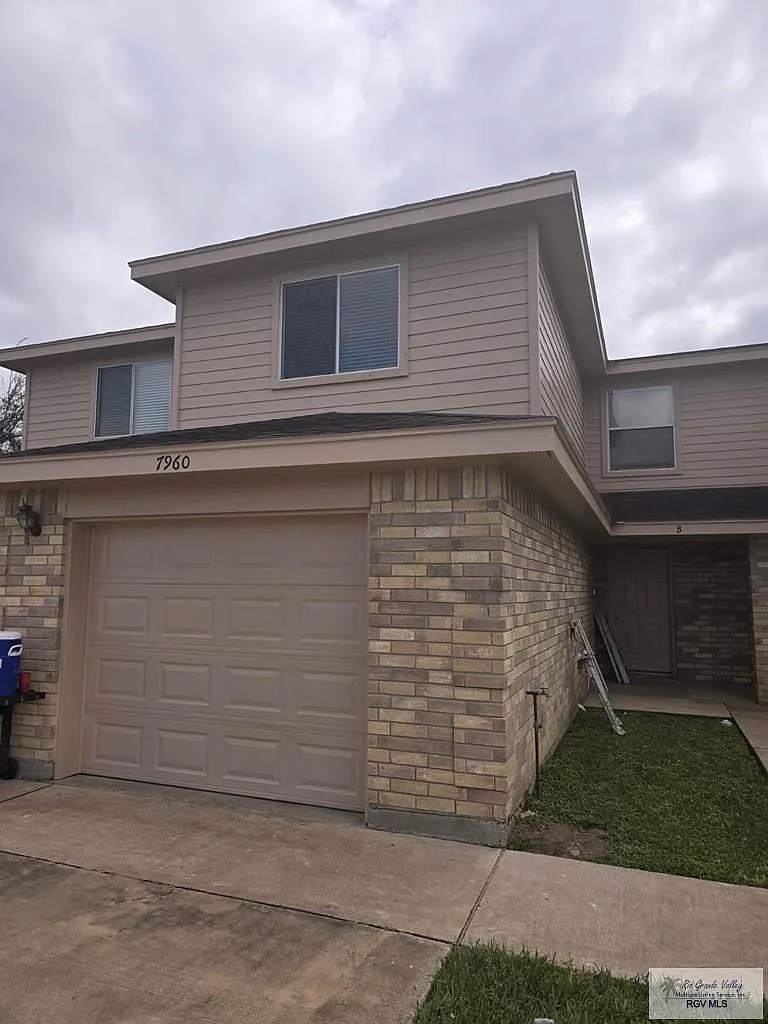 3 bed, 2.5 bath, 1500 sqft, $1,695 — Photo 4