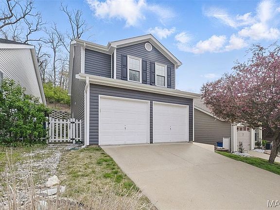 2nd image of 3423 Charleston Place Ct