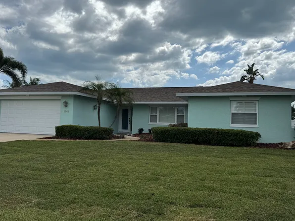 1245 79th St S, Saint Petersburg, FL 33707