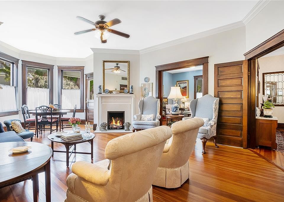 1st image of 717 S PARK AVENUE