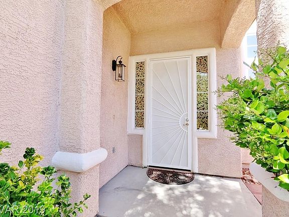 4th image of 10328 Brighton Hill Ave