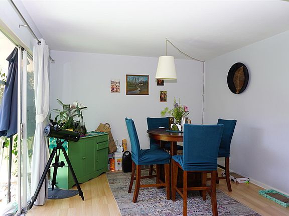 3rd image of 6070 Elmbridge Dr