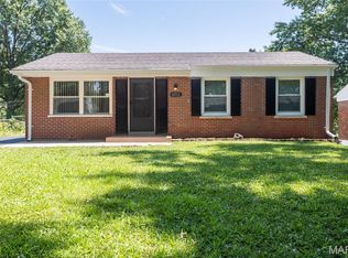 10712 Alliance Dr, Saint Louis, MO 63136