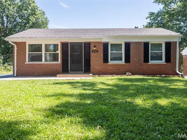 10712 Alliance Dr, Saint Louis, MO 63136