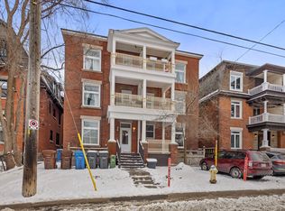 72 5th Ave, Ottawa, ON K1S2M7