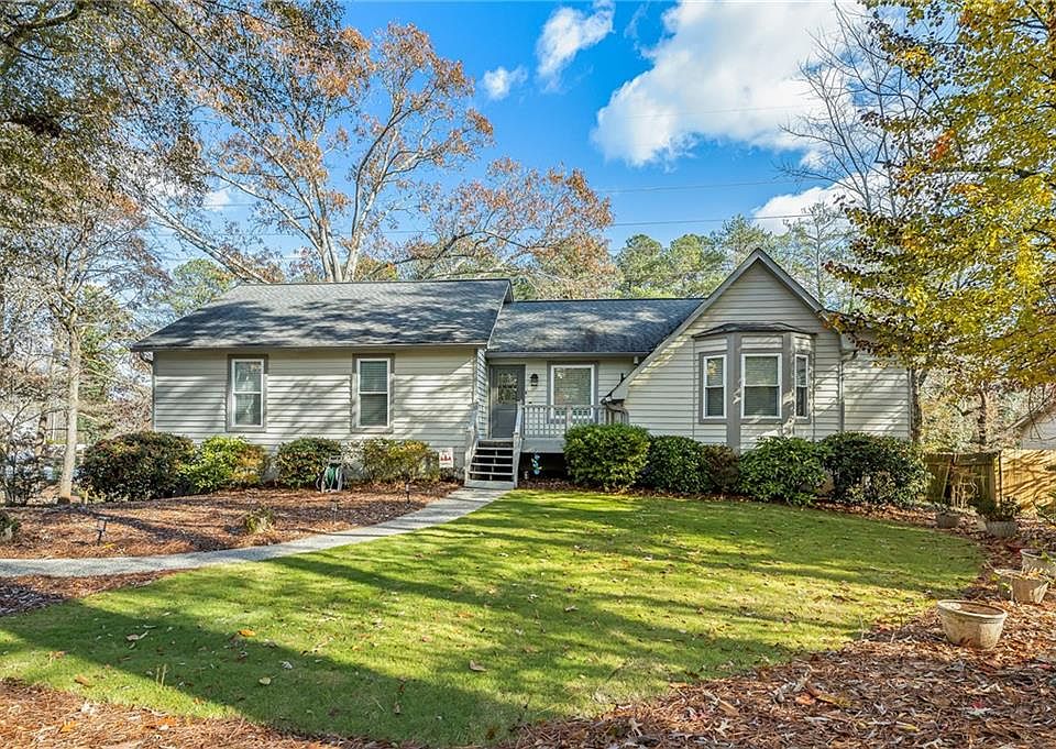 1st image of 1962 Winding Creek Ln SW