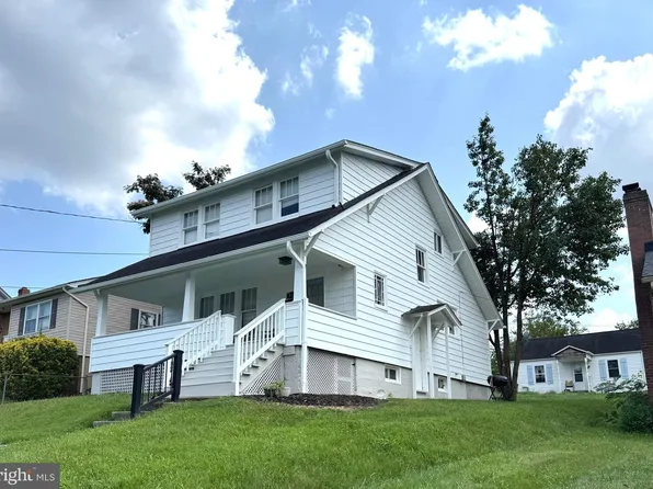 815 1/2 Woodland Ave, Winchester, VA 22601