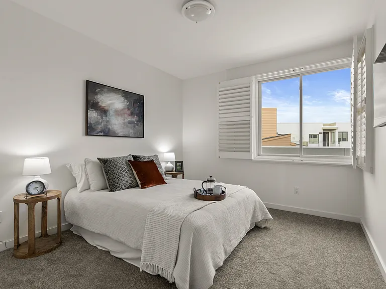 5430 La Jolla Blvd #C302 — Photo 27