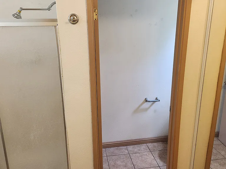 414 N Shelton St #A — Photo 9