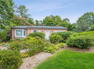 11 Kelly Ridge Rd, Carmel, NY 10512