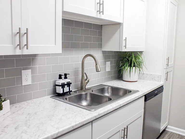 12th & James Luxury Apartments — Photo 21