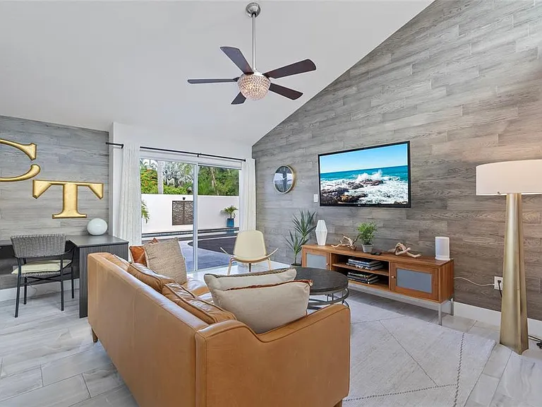1100 Westway Dr — Photo 27