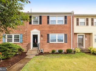 131 Davis Ave SW, Leesburg, VA 20175
