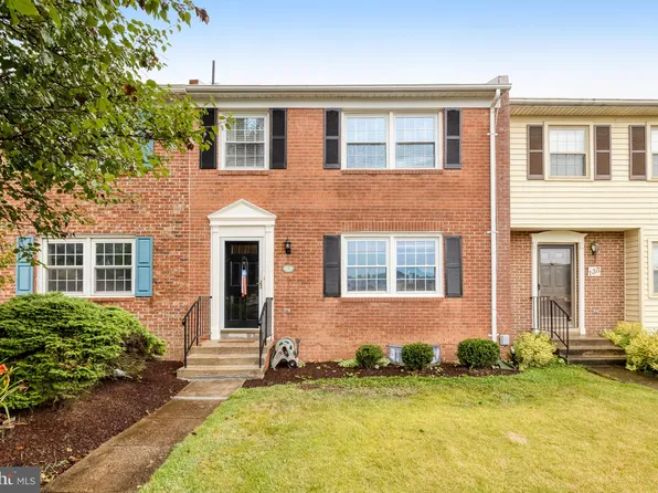 131 Davis Ave SW, Leesburg, VA 20175