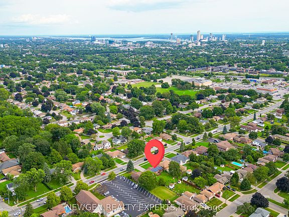 4th image of 4443 Dorchester Rd