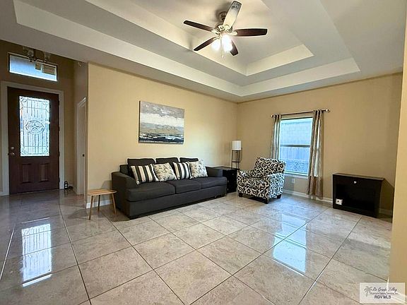 2nd image of 6762 Tenaza Dr