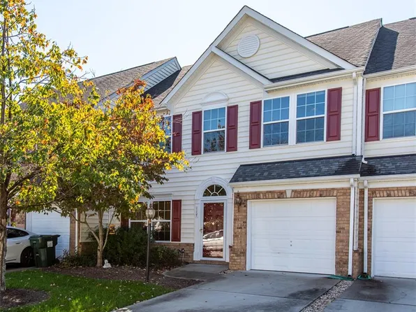 117 Kelly St, Yorktown, VA 23690