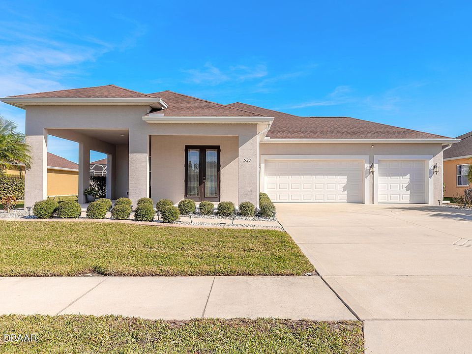 1st image of 527 Luna Bella Ln
