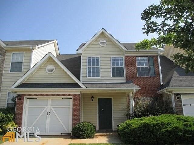1st image of 3025 Village Run Dr